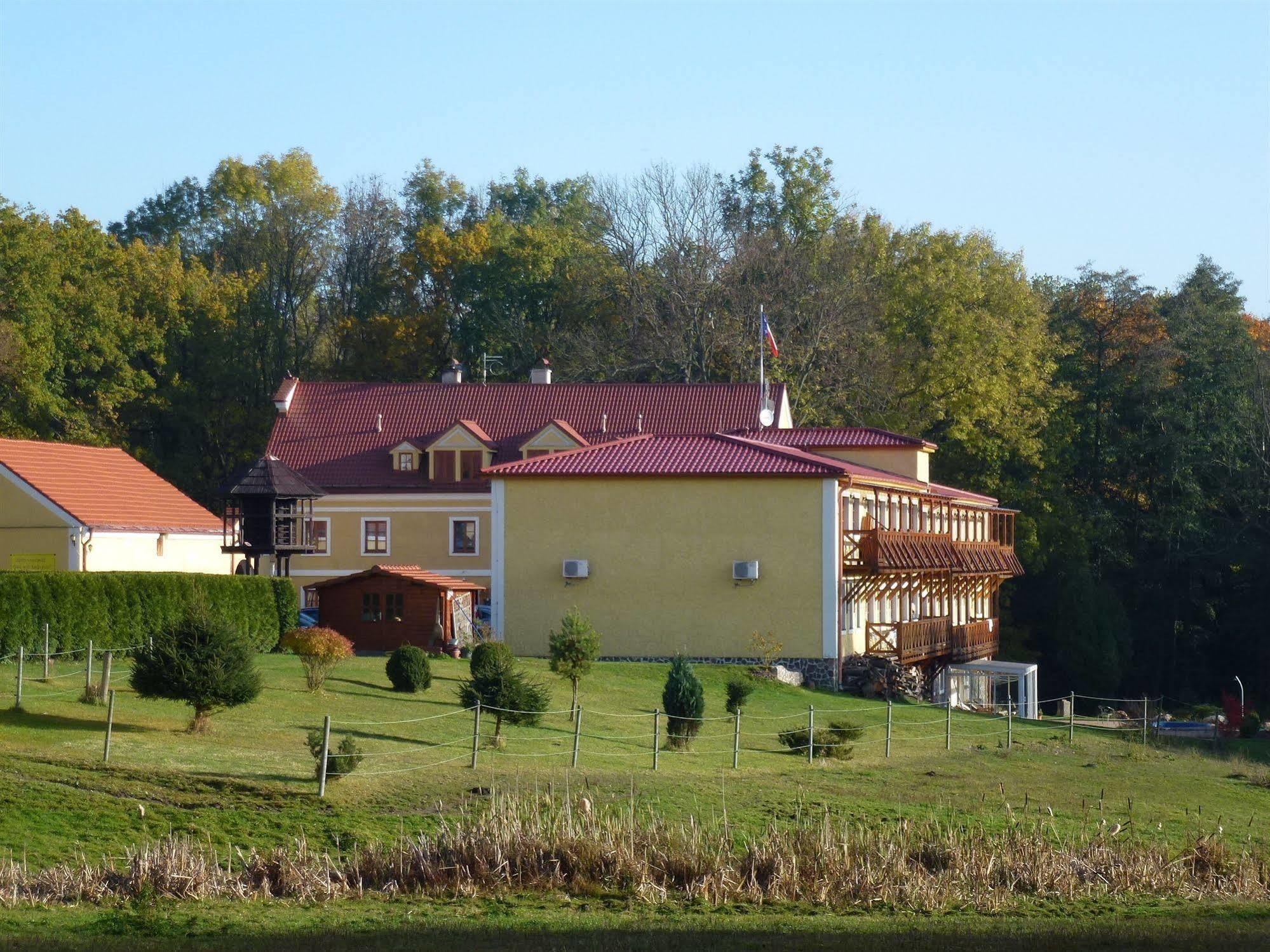 Hotel Resort Stein Cheb Exteriér fotografie